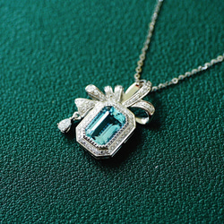 「海の水」ネックレス　K18 天然アクアマリン　ダイヤモンド　幸福・富・聡明　3月誕生石 8枚目の画像