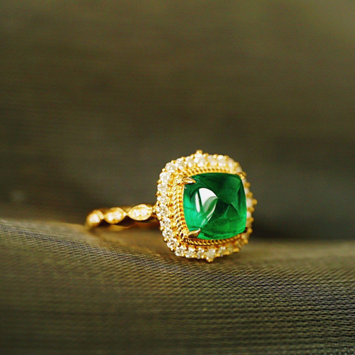 受注制作「豪華」K18 愛の成就 天然エメラルド ダイヤモンド 春 並び  