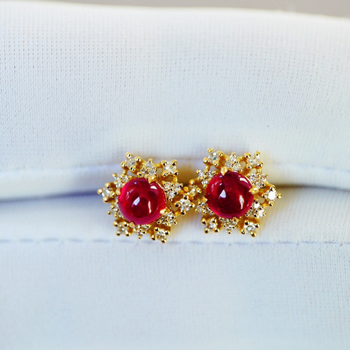 文芸・優雅」K18イエローゴールド 天然ルビー 天然ダイヤモンド  