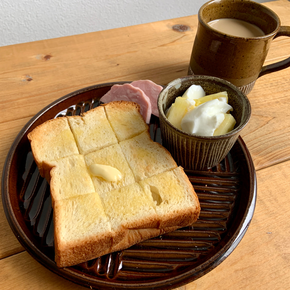 蒸れにくい トーストプレート（パン皿）　グリーン 4枚目の画像