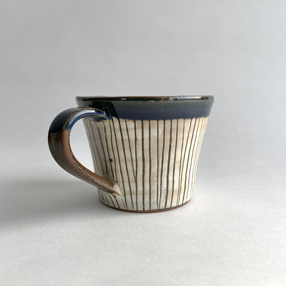 コーヒーカップ　紺　タテ塗分け 6枚目の画像
