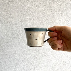 コーヒーカップ　水色　ドット塗分け 5枚目の画像