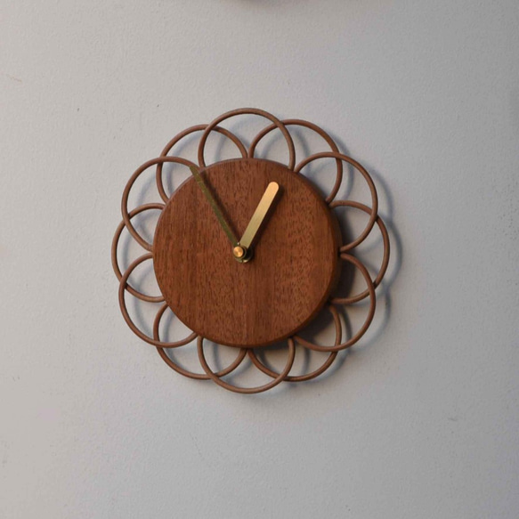 マホガニーの時計 1枚目の画像