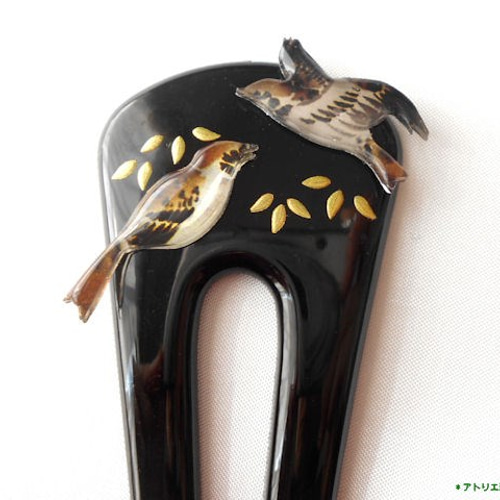 簪) 2羽の雀に笹 金蒔絵調 かんざし 和do.ra.do.👘 通販 5188645