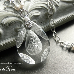 ＊✿薔薇の氷像✿＊Vintage Rose Intaglio ネックレス。 2枚目の画像