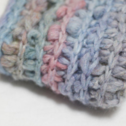 イタリア製毛糸 Delanna 首すっぽり極暖手編みスヌード ウール裏地付き改良版 綿菓子のように軽い虹色パステルカラー 6枚目の画像