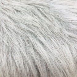 シルバーグレー 長毛エコファー 裏フリース おしりあったかチェアパッド 狼 ハスキー犬調 3枚目の画像