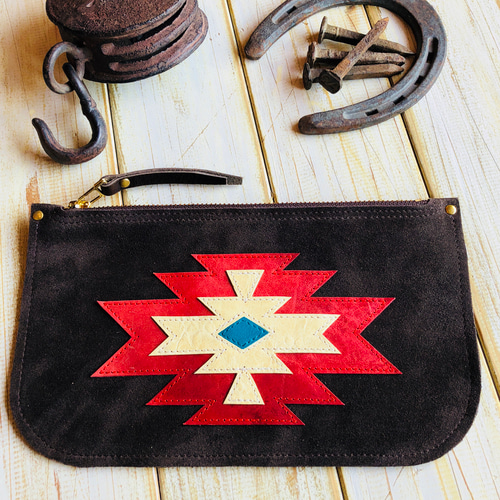 ネイティブ柄スリムベロアレザーポーチ小物入れ オルテガ柄 ポーチ