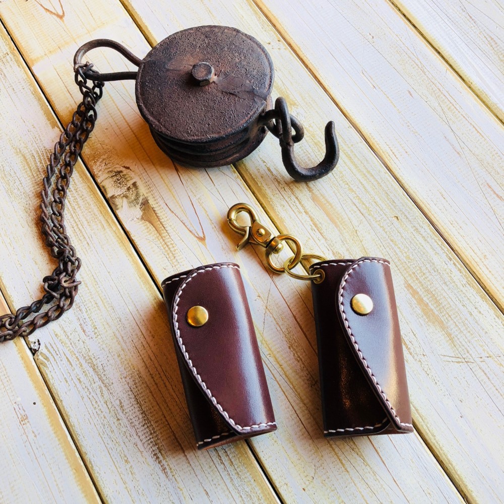 手縫い コンパクトキーケース　サドルレザー