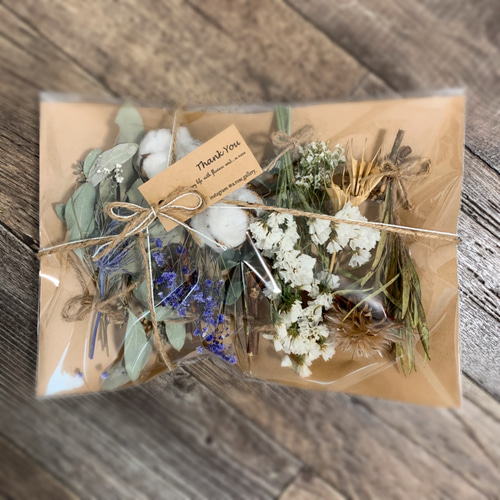 Natural＊ホワイトとブルーの夏のガーランド☆ドライフラワー