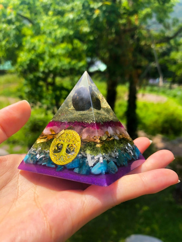 豊富な富。桃の花の魅力。幸運。隕石。安定した磁場）オルゴナイトの正