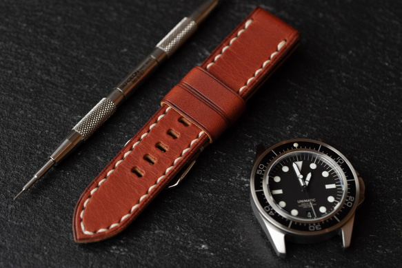 ラグ幅22mmの腕時計用 革のベルト No.001 腕時計 ONE MAN LEATHERWORKS