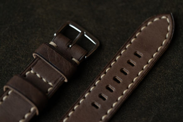 ラグ幅22mmの腕時計用 革のベルト No.005 4枚目の画像