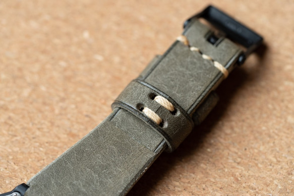 ヌメ革手縫いのベルトとシンプルで軽い時計  アシンメトリーデザイン　グレー（即納可） 10枚目の画像