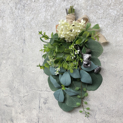 ユーカリポプルス＆キシミアのグリーンスワッグ / 造花 アーティフィシャルフラワー アナベル 3枚目の画像