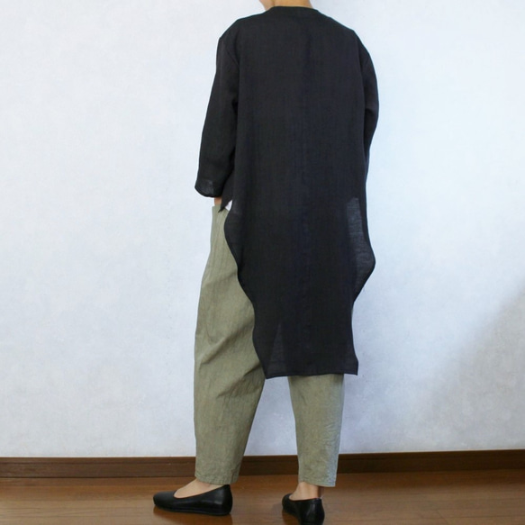 細亞麻布，Kashio風格的罩衫（炭灰色） 第3張的照片