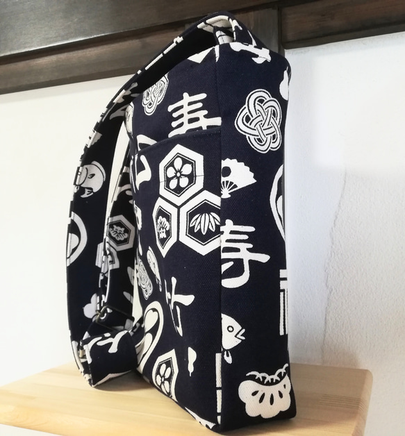 ☆❇☆❇SALE☆❇☆❇　　 招福柄のショルダーバック　 男女兼用 5枚目の画像