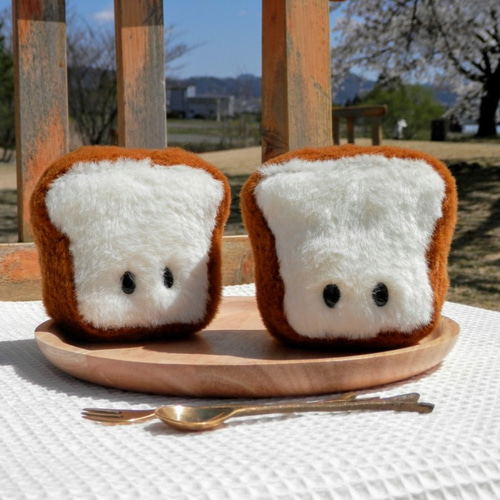 269 ☆食パン（スムース）のぬいぐるみ 食パン(受注制作)・生地リニューアル ぬいぐるみ PUKONNU! 通販