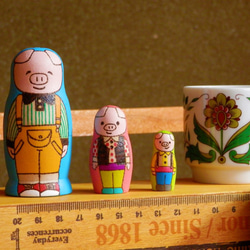 マトリョーシカ・3匹の子ブタ その他人形 PUKONNU! 通販 4413661