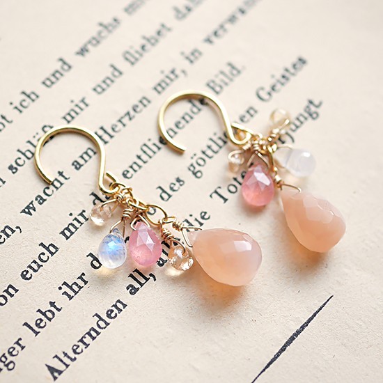 ピアス☆大粒オレンジムーンストーン・ブルームーンストーン・インカローズ