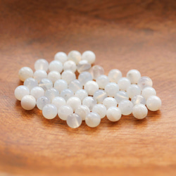 ホワイトアゲート 4mm（50粒） 2枚目の画像