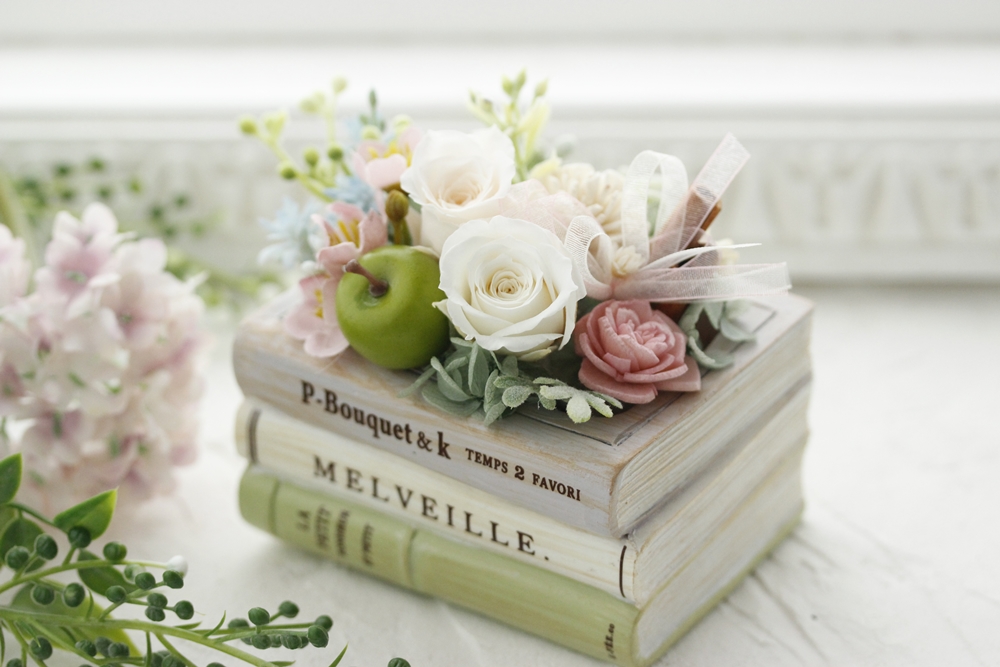 【☆K☆プロフ必読！です】ブリザードフラワーアレンジ＆リース