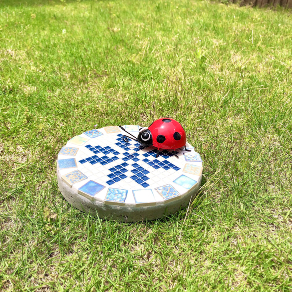 北歐圖案花園階梯踏腳石花園階梯花園石鷹架小路斯堪的納維亞花園石頭外牆 第7張的照片