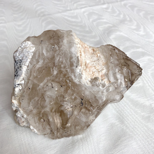 ☆カテドラル水晶｜水晶｜特大 1.3kg クラスター｜原石｜天然石