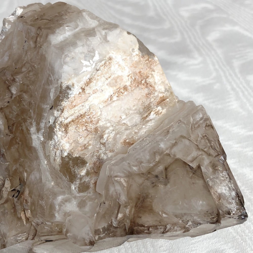 【超希少】最高級 天然 カテドラル 水晶　　天然石 宇宙の叡智と繋がるカテドラル水晶 | 幸せを呼ぶ天然石