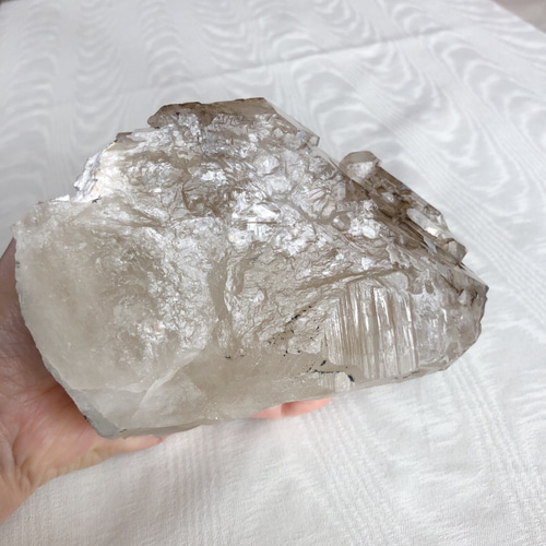 【超希少】最高級 天然 カテドラル 水晶　　天然石 ☆カテドラル水晶｜水晶｜特大 1.3kg クラスター｜原石｜天然石