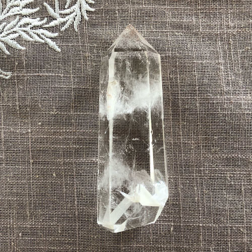 ☆ 水晶｜ポイント 大 130g｜ブラジル産｜磨き石｜原石｜天然石