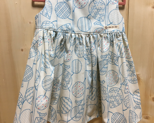 胸下切り替えの鳥ステッチワンピース（サイズ100） 子供服 pecochiii