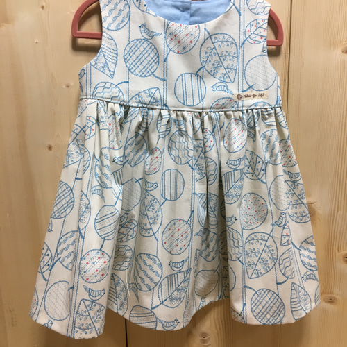 胸下切り替えの鳥ステッチワンピース（サイズ100） 子供服 pecochiii