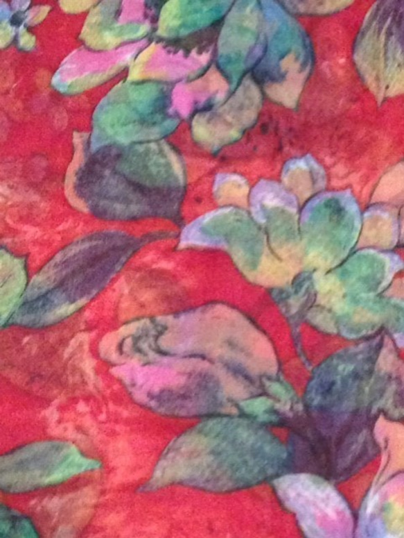 赤と花柄で艶やかに／Attractively with red and floral pattern 3枚目の画像