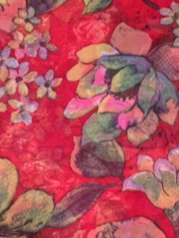 赤と花柄で艶やかに／Attractively with red and floral pattern 4枚目の画像