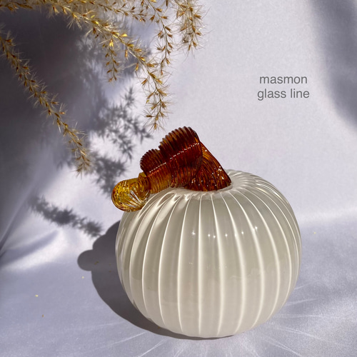 2つの秋かぼちゃ【吹きガラスのインテリア】 立体・オブジェ masmon