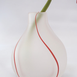 【磨りガラス花入れ】〜赤〜 霧の花入れ - Misty glass vase 4枚目の画像