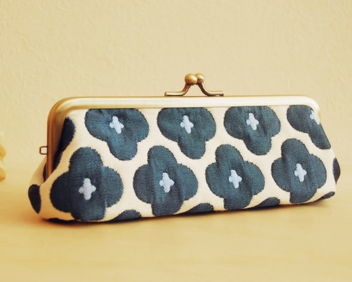 花柄 がま口ペンケース（白×青花 ）＊フランス生地 がま口