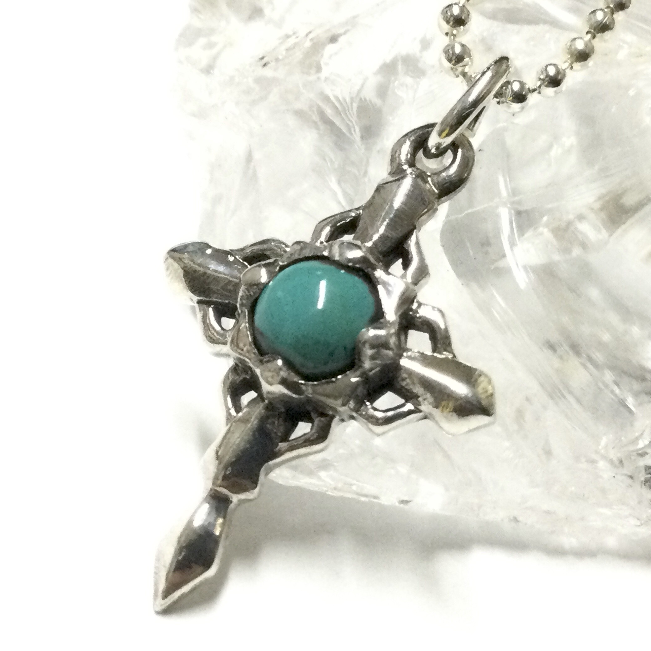一点物☆ ヒーリングストーン 天然石 ターコイズ  十字架 シルバー製ネックレス