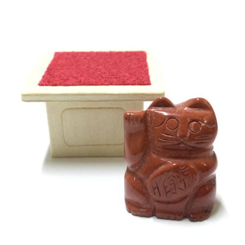 一点物☆ ヒーリングストーン 天然石 縁起物『招き猫』レッド