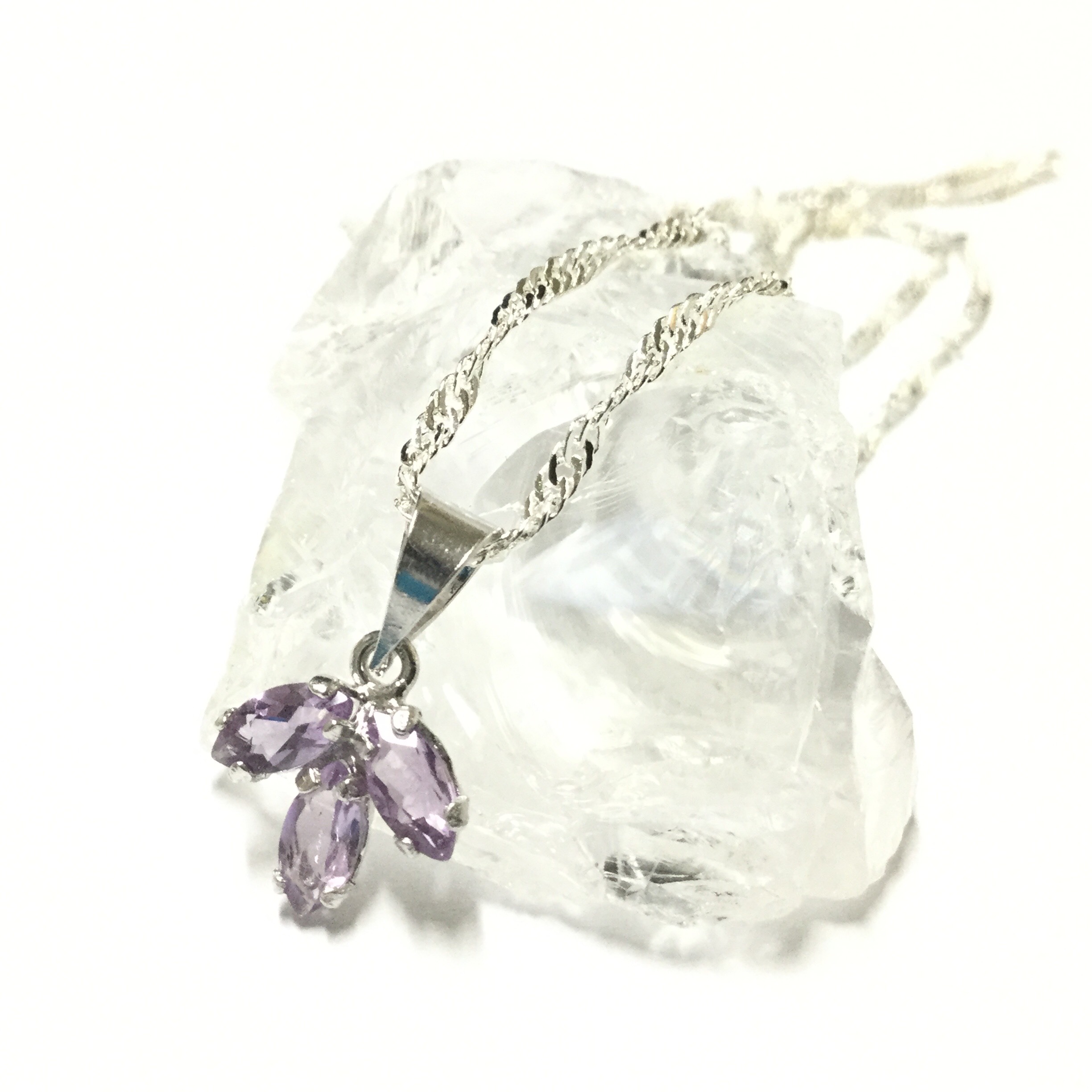 一点物！大人パープル ヒーリングストーン 天然石 ラベンダーアメジスト リーフ型シルバーネックレス