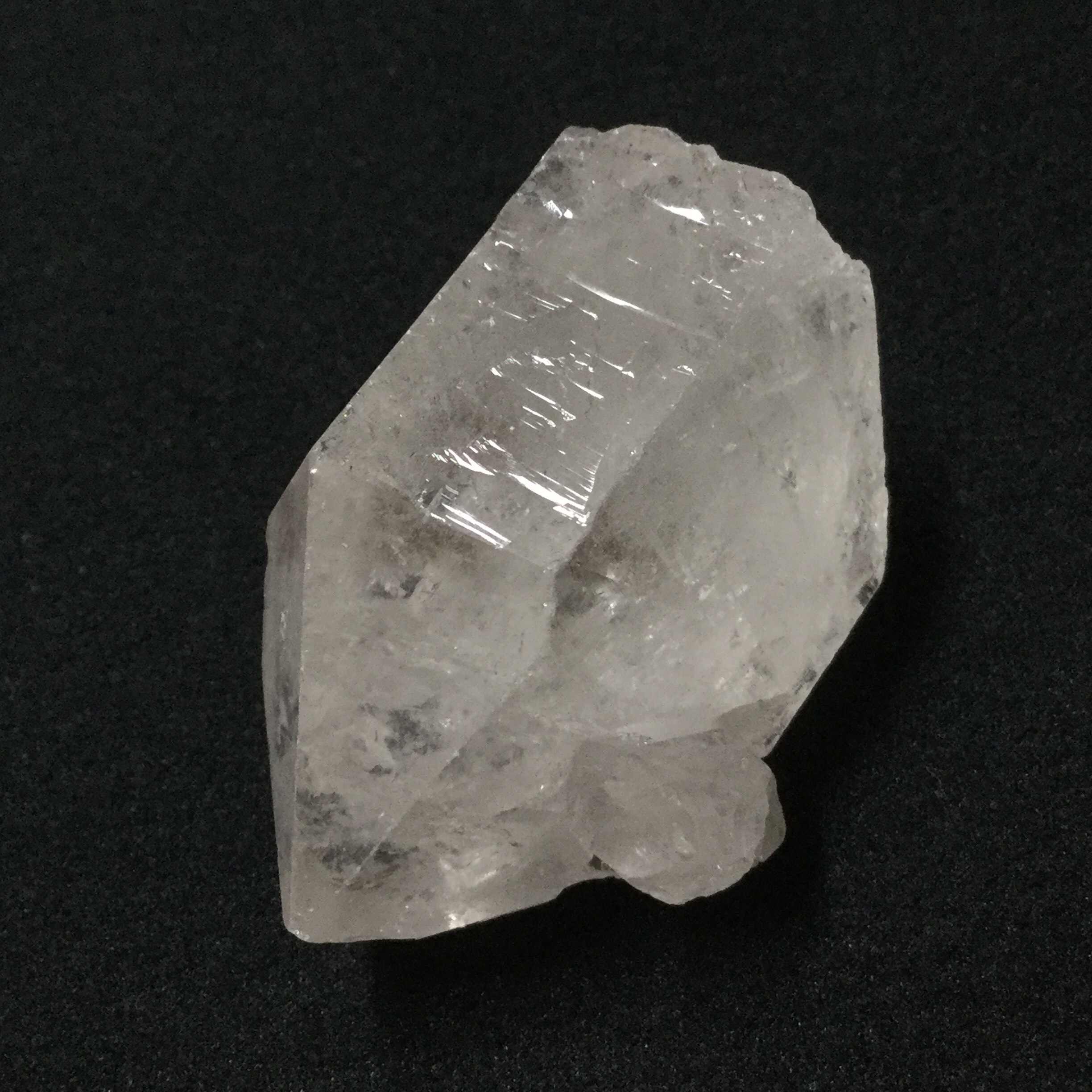 究極品質 秘蔵放出 超古代の記憶を持つ幻の水晶 ゴールデン 究極品質 秘蔵放出 超古代の記憶を持つ幻の水晶 ゴールデン
