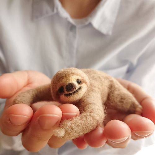 ナマケモノ ｰ休憩中ｰ 羊毛フェルト kame-kichi 通販 12005624｜Creema