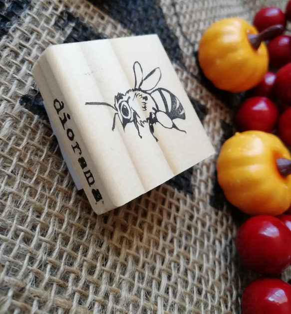 消しゴムはんこ【昆虫】ミツバチ 3枚目の画像