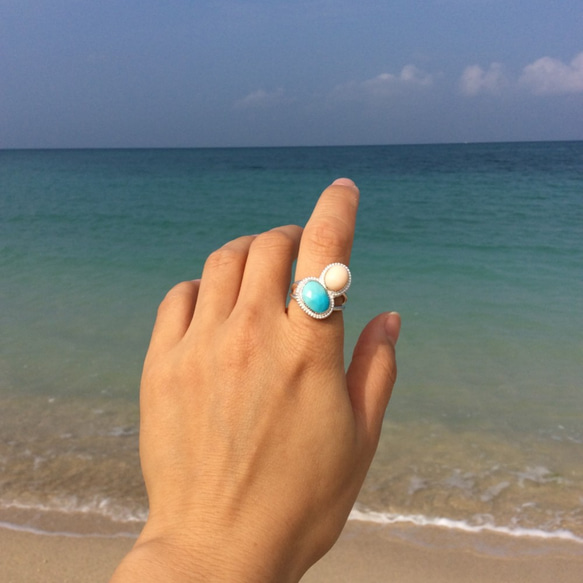 宝石サンゴとスリーピングビューティーのリング 2枚目の画像