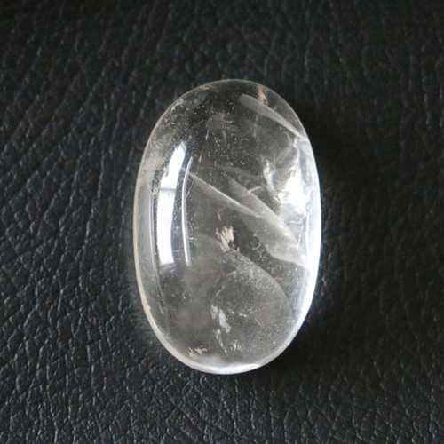 ☆ハーフムーン☆レインボームーンストーン22.8ct/31.2mm