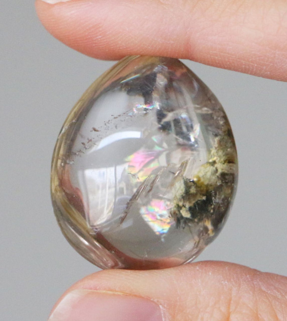 73.7ｃｔ　天然石　ガーデンクォーツ　カボション　ドロップ型　 2枚目の画像