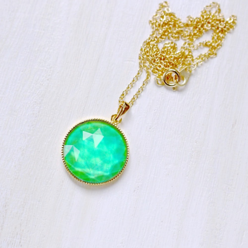 温度で色が変わるユニークなペンダント20（ライトカラータイプ