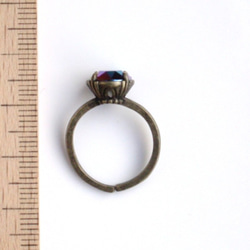 "スカラベグリーン"スワロフスキーアンティーク調指輪 4枚目の画像