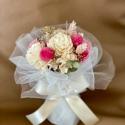 fu・wa・ri チュールブーケ プリザーブドフラワー florist fu・wa・ri チュールブーケ プリザーブドフラワー florist